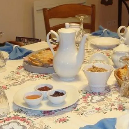 Les Charmilles Auchy-la-Montagne